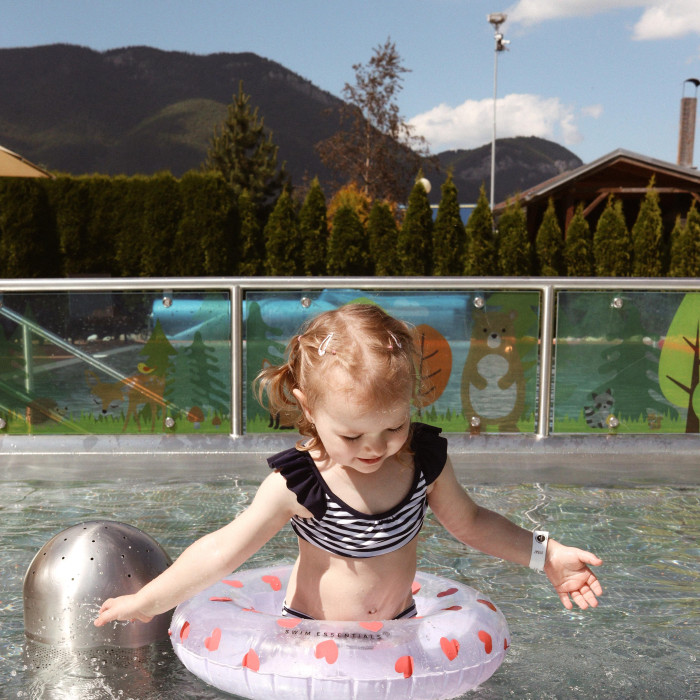 BABYLAND - exteriér